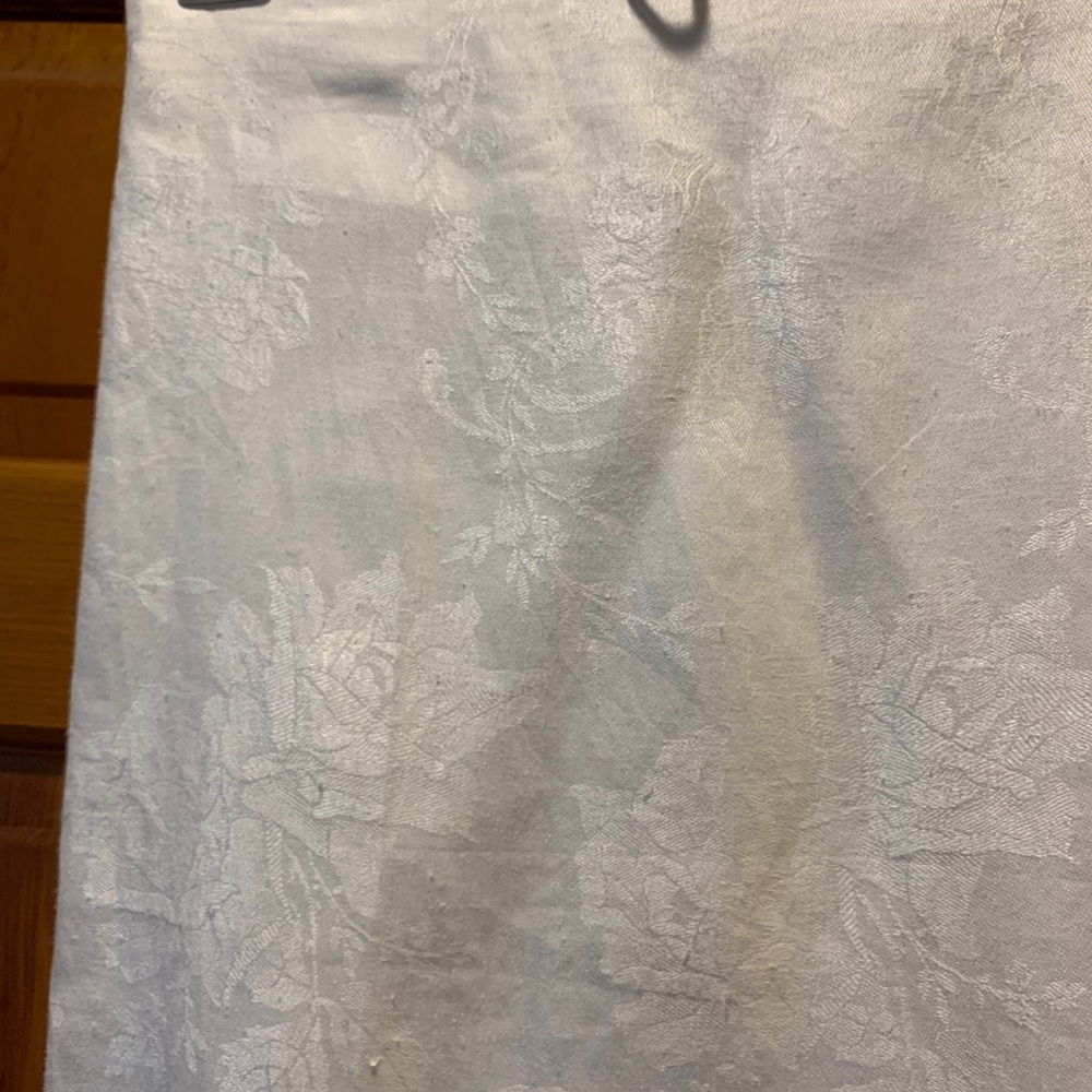 Extra large table runner - Picture 2 of 3